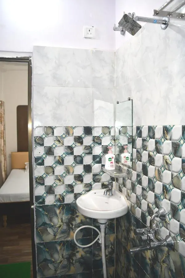 Shivohm Inn Homestay 400 Mtrs From Kashi Vishwanath Temple Varanasi 0*,