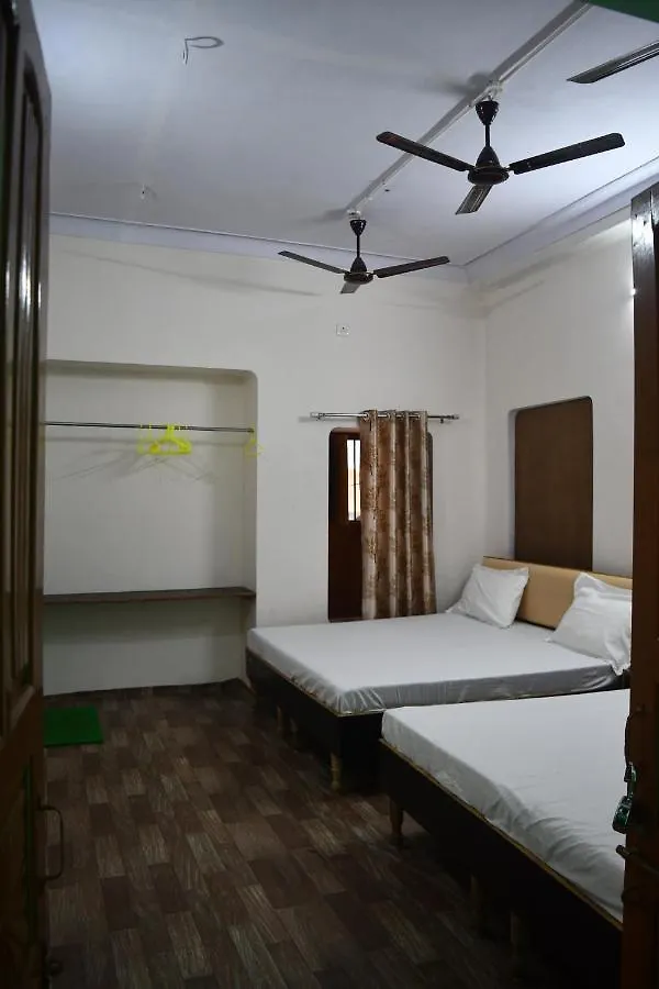Shivohm Inn Homestay 400 Mtrs From Kashi Vishwanath Temple Varanasi
