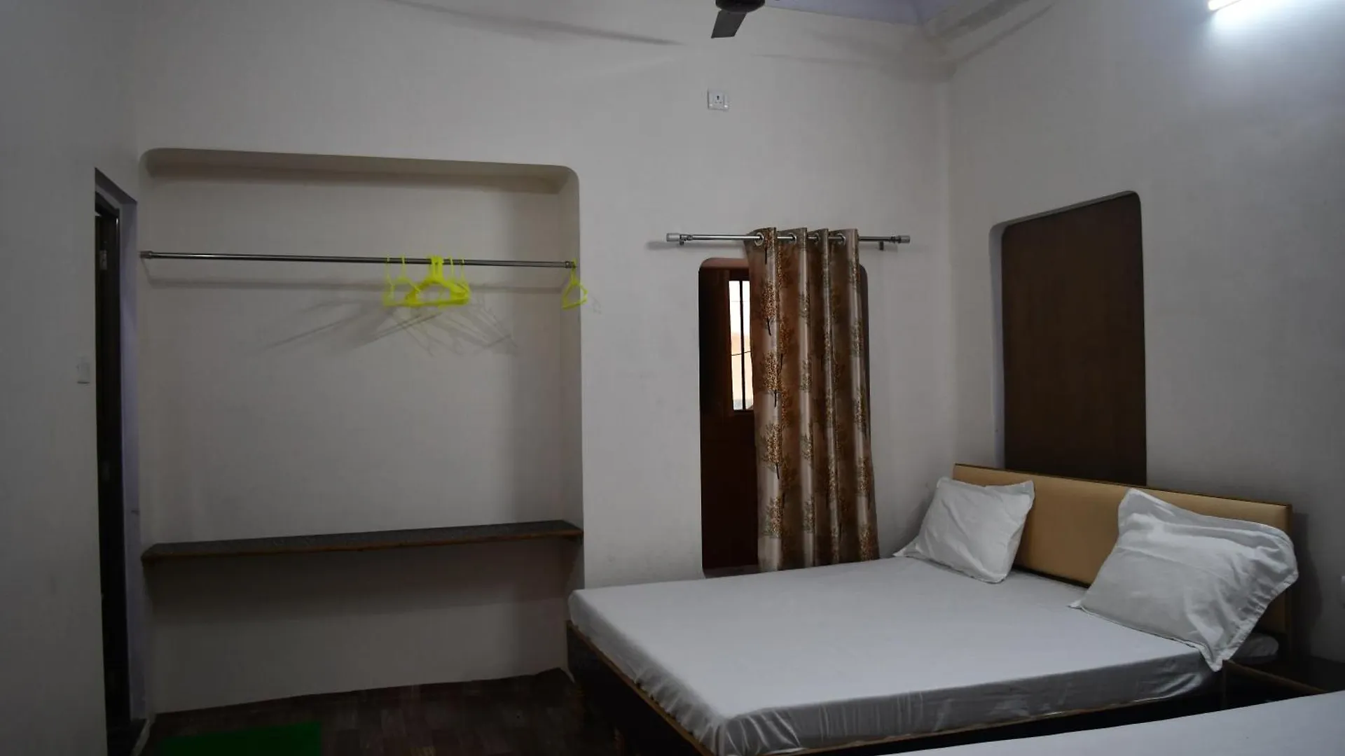 Shivohm Inn Homestay 400 Mtrs From Kashi Vishwanath Temple Varanasi India